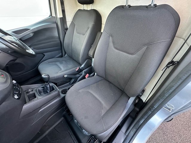 2018 FORD TRANSIT COURIER - Photo 3