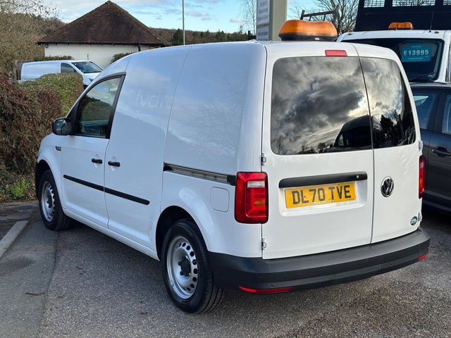 2020 VOLKSWAGEN CADDY - Photo 5