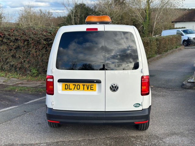 2020 VOLKSWAGEN CADDY - Photo 6