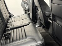 USED 2018 68 LAND ROVER DISCOVERY 3.0 SD V6 HSE SUV 5dr Diesel Auto 4WD Euro 6 (s/s) (306 ps) Commercial Land Rover Discovery 3.0 HSE Euro 6 , Generous specification, Heated Steering Wheel, Detachable Towbar, Adaptive LED Lights, Surround Camera