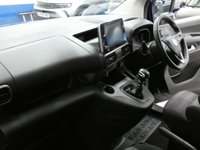 USED 2022 72 VAUXHALL COMBO LIFE 1.5 Turbo D SE XL MPV 5dr Diesel Manual 6Spd Euro 6 (s/s) (7 Seat) (100 ps) 5/7 SEAT ANDROID APPLE CARPLAY REAR VIEW CAMERA CRUISE CONTROL PARKING SENSORS 1 OWNERS GENUINE LOW MILES SERVICE HISTORY WARRANTY