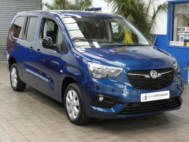 2022 VAUXHALL COMBO LIFE - Photo 3