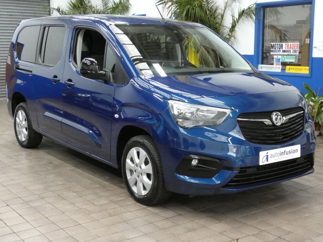 2022 VAUXHALL COMBO LIFE - Photo 11