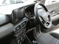 USED 2025 25 DACIA JOGGER 1.6 Hybrid Expression MPV 5dr Petrol Hybrid Auto Euro 6 (s/s) (140 ps) GENUINE LOW MILES OF 188 MILES 7 SEATS ANDROID APPLE CARPLAY REAR VIEW CAMERA CRUISE CONTROL PARKING SENSORS 1 OWNER DACIA WARRANTY TILL MARCH 2028