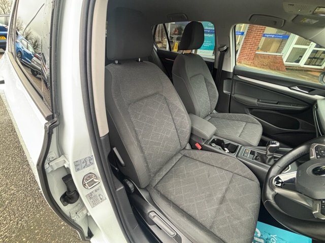 2021 VOLKSWAGEN GOLF - Photo 8