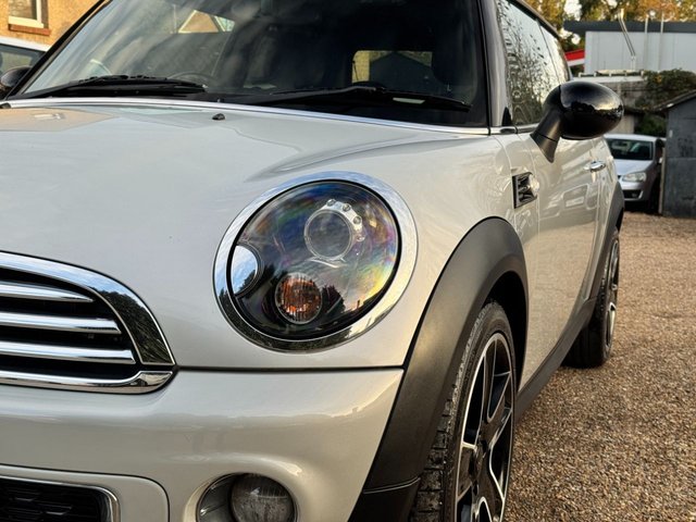 2011 MINI HATCH 1.6 Cooper D Soho Hatchback 3dr Diesel Manual Euro 5 (s/s) (112 ps) - Photo 12
