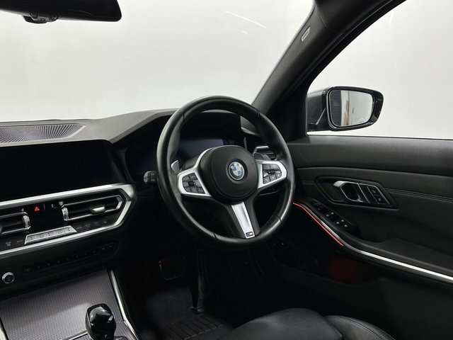 2021 BMW 3 Series - Photo 11