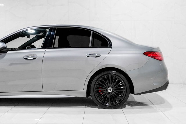 2023 Mercedes-Benz C-Class 2L Amg Line 4dr - Photo 10