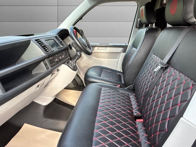 2019 VOLKSWAGEN TRANSPORTER - Photo 11