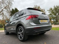 USED 2016 66 VOLKSWAGEN TIGUAN 2.0 TDI BlueMotion Tech SE Navigation SUV 5dr Diesel Manual 4Motion Euro 6 (s/s) (150 ps) 