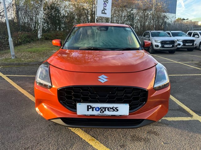2025 SUZUKI SWIFT - Photo 8