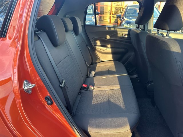 2025 SUZUKI SWIFT - Photo 4