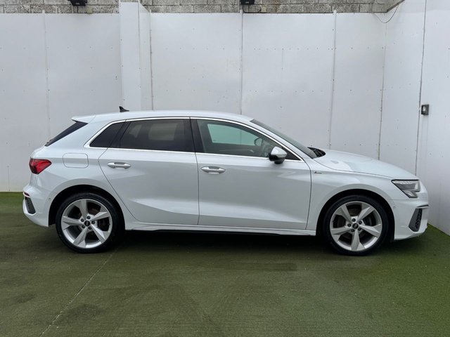 2021 AUDI A3 - Photo 3