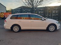 USED 2019 VOLKSWAGEN GOLF 1.6TDI S EST Euro 6  1.6LT DIESEL MANUAL ( Estate) 73,000 miles White one owner from new.