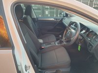USED 2019 VOLKSWAGEN GOLF 1.6TDI S EST Euro 6  1.6LT DIESEL MANUAL ( Estate) 73,000 miles White one owner from new.