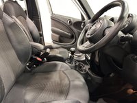 USED 2013 13 MINI COUNTRYMAN 1.6 Cooper D SUV 5dr Diesel Manual Euro 5 (s/s) (112 ps) Mini Countyman Cooper D 5 Door, Versatile , Stylish Mini Hosting a generous specification . Electric Glass Sunroof, Chili Pack, Chrome line Interior, Flat floor load, Full blutooth preparation USB audio, Piano black dashboard,