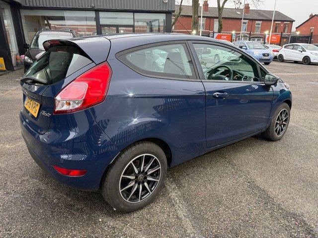 2016 FORD FIESTA 1.5 TDCi Style Hatchback 3dr Diesel Manual Euro 6 (75 ps) - Photo 5