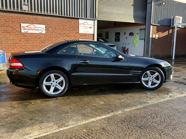 2006 Mercedes-Benz SL - Photo 3