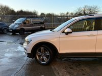 USED 2017 67 VOLKSWAGEN TIGUAN 1.4 TSI SEL SUV 5dr Petrol DSG Euro 6 (s/s) (150 ps) Includes DSG Gearbox Service