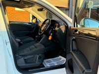 USED 2017 67 VOLKSWAGEN TIGUAN 1.4 TSI SEL SUV 5dr Petrol DSG Euro 6 (s/s) (150 ps) Includes DSG Gearbox Service