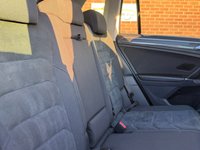 USED 2017 67 VOLKSWAGEN TIGUAN 1.4 TSI SEL SUV 5dr Petrol DSG Euro 6 (s/s) (150 ps) Includes DSG Gearbox Service