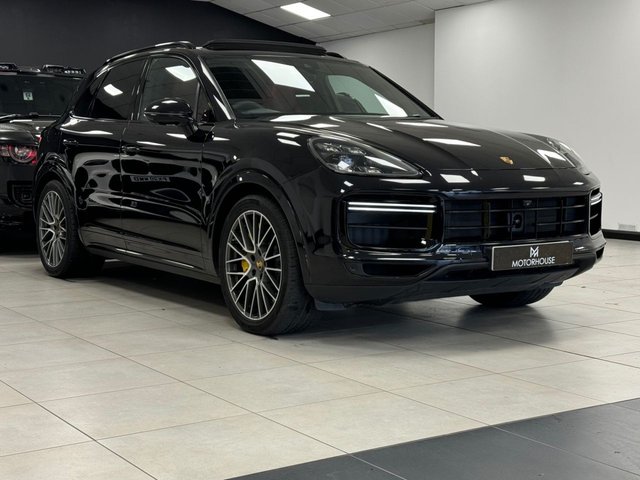 2018 PORSCHE CAYENNE - Photo 11