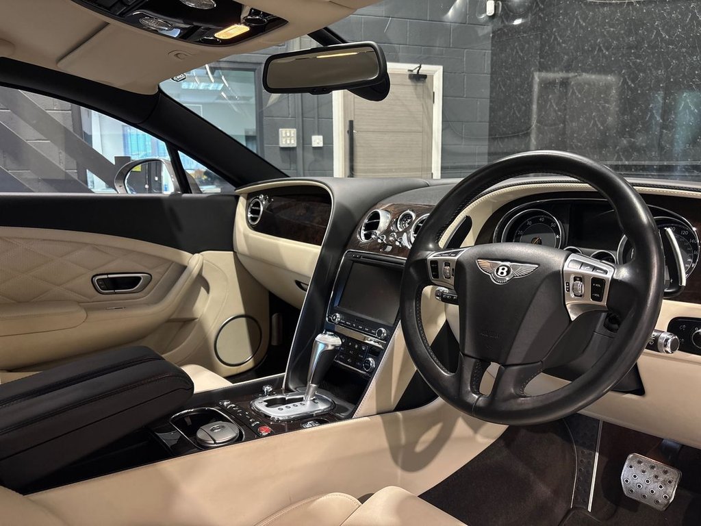 USED 2011 A BENTLEY CONTINENTAL 6.0 FlexFuel GT Coupe 2dr Bi Fuel Auto 6Spd 4WD Euro 5 (575 ps) MULLINER PACK|STUNNING HISTORY