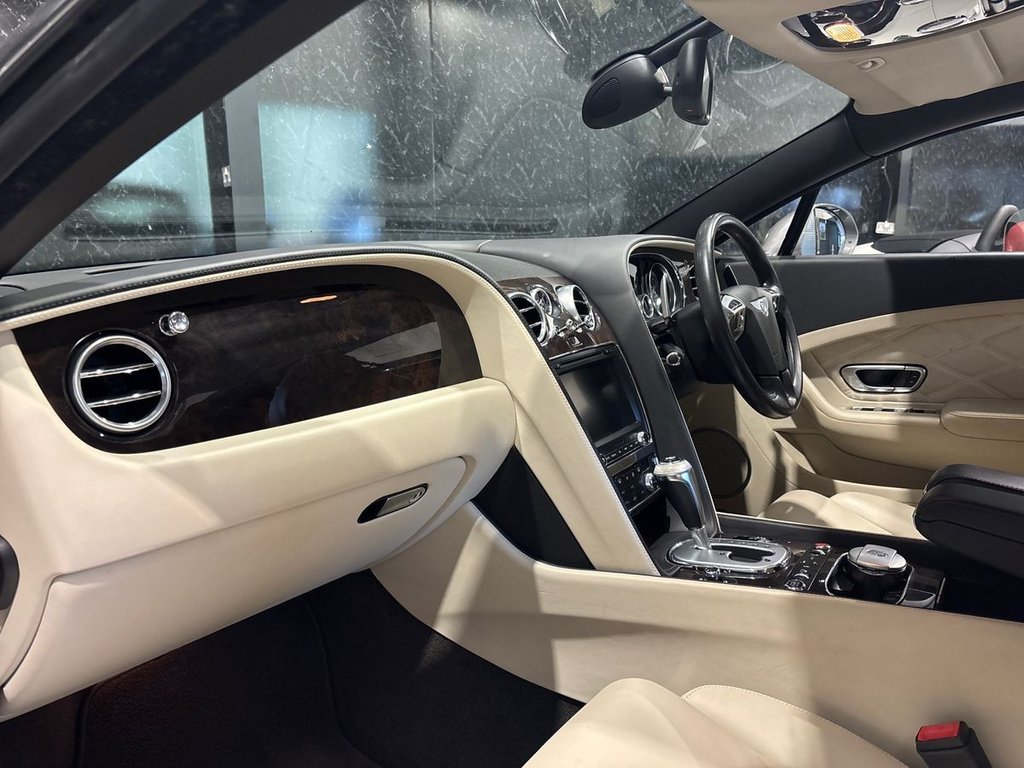 USED 2011 A BENTLEY CONTINENTAL 6.0 FlexFuel GT Coupe 2dr Bi Fuel Auto 6Spd 4WD Euro 5 (575 ps) MULLINER PACK|STUNNING HISTORY