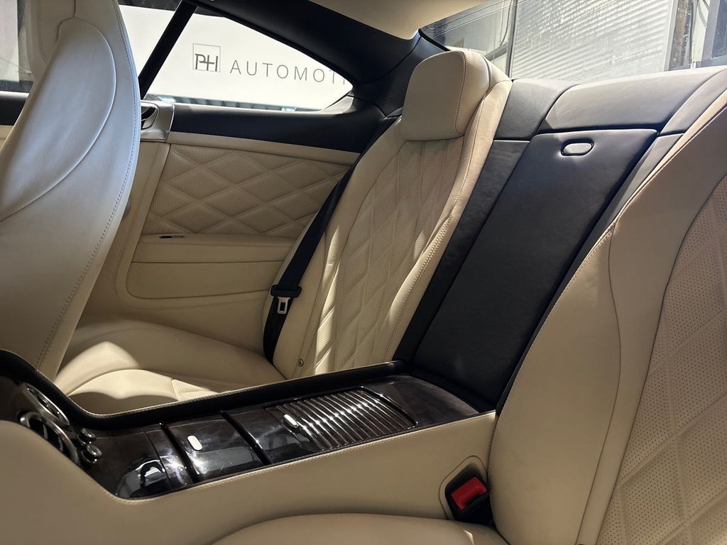 USED 2011 A BENTLEY CONTINENTAL 6.0 FlexFuel GT Coupe 2dr Bi Fuel Auto 6Spd 4WD Euro 5 (575 ps) MULLINER PACK|STUNNING HISTORY