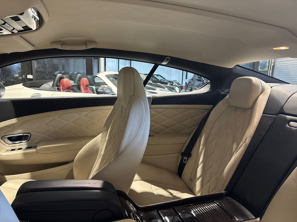 USED 2011 A BENTLEY CONTINENTAL 6.0 FlexFuel GT Coupe 2dr Bi Fuel Auto 6Spd 4WD Euro 5 (575 ps) MULLINER PACK|STUNNING HISTORY