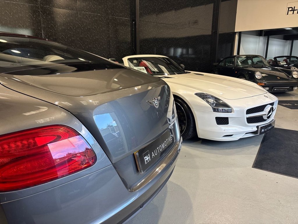 USED 2011 A BENTLEY CONTINENTAL 6.0 FlexFuel GT Coupe 2dr Bi Fuel Auto 6Spd 4WD Euro 5 (575 ps) MULLINER PACK|STUNNING HISTORY