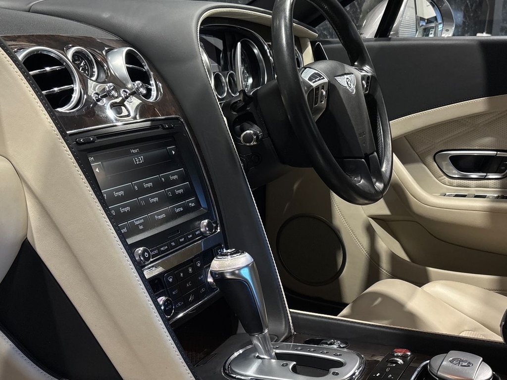 USED 2011 A BENTLEY CONTINENTAL 6.0 FlexFuel GT Coupe 2dr Bi Fuel Auto 6Spd 4WD Euro 5 (575 ps) MULLINER PACK|STUNNING HISTORY