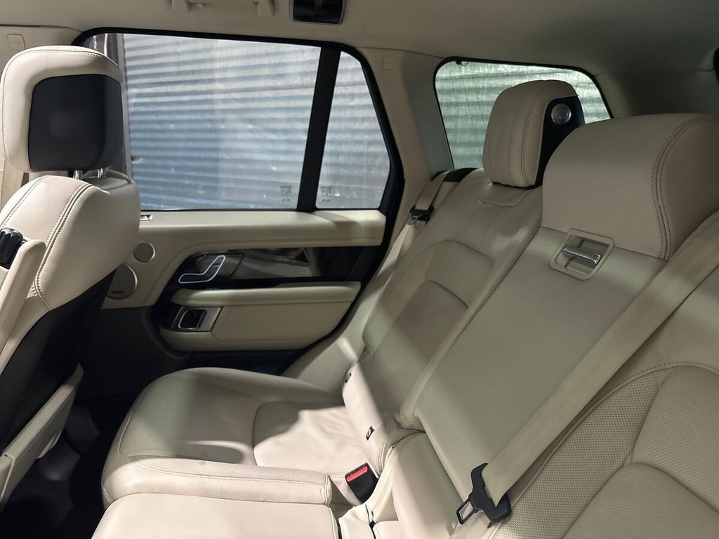 USED 2018 B LAND ROVER RANGE ROVER 4.4 SD V8 Vogue SE SUV 5dr Diesel Auto 4WD Euro 6 (s/s) (339 ps) DEPLOYABLE STEPS & TOW BAR
