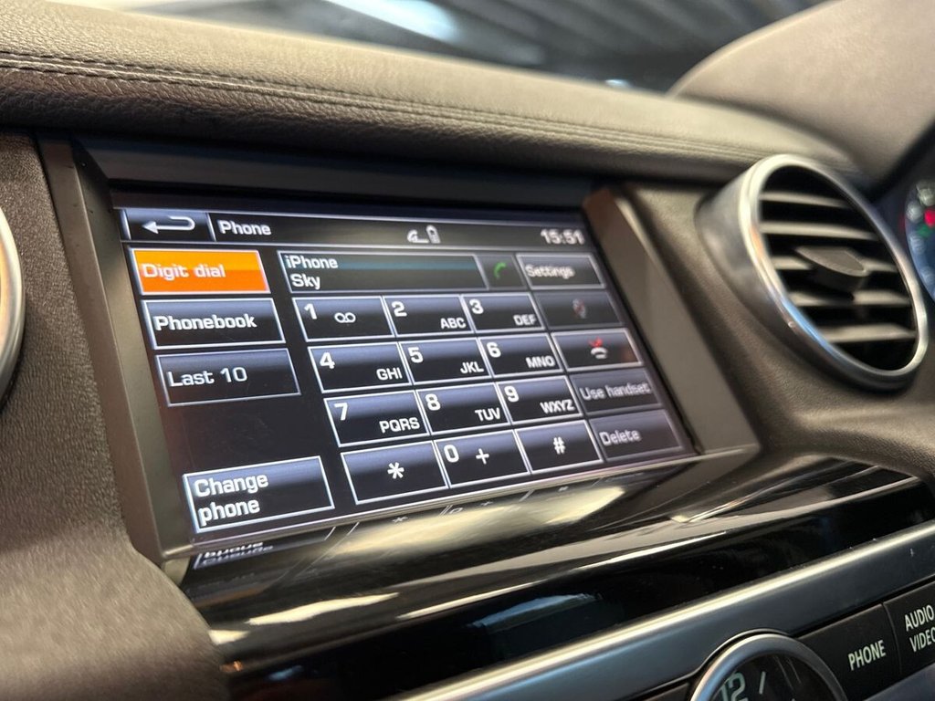 USED 2016 65 LAND ROVER DISCOVERY 4 3.0 SD V6 HSE SUV 5dr Diesel Auto 4WD Euro 6 (s/s) (256 bhp) SIDE STEPS|HTD STEERING WHEEL