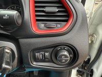 USED 2015 15 JEEP RENEGADE 2.0 MultiJetII Trailhawk SUV 5dr Diesel Auto 4WD Euro 6 (s/s) (170 ps) FULL MAIN AGENT HISTORY!