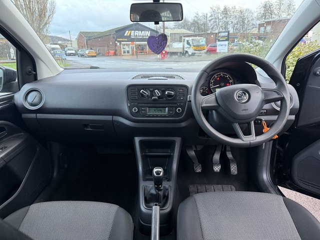 2016 SKODA CITIGO 1.0 MPI SE Hatchback 3dr Petrol Manual Euro 6 (60 ps) - Photo 2