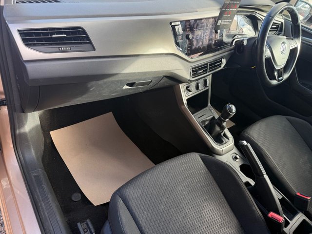 2018 VOLKSWAGEN POLO 1.0 TSI GPF SE Hatchback 5dr Petrol Manual Euro 6 (s/s) (95 ps) - Photo 12