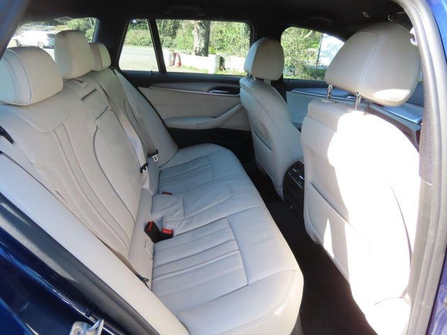 2017 BMW 5 SERIES - Photo 10