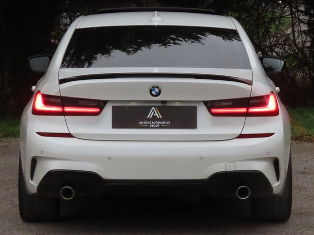 2019 BMW 3 SERIES - Photo 6