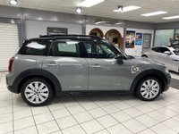 USED 2021 71 MINI COUNTRYMAN 1.5 10kWh Cooper SE Classic SUV 5dr Petrol Plug-in Hybrid Auto ALL4 Euro 6 (s/s) (222 ps) MOONWALK GREY / CARBON BLACK LEATHERETTE TRIM / ALL 4 / AUTOMATIC / PETROL HYBRID / &pound;2000 OF EXTRAS / 1 OWNER FROM NEW / TOUCHSCREEN APPLE CARPLAY & NAVIGATION / DAB / REAR PARKING SENSORS / 3 PIN PLUG CHARGER & POD CHARGER