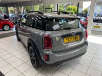 USED 2021 71 MINI COUNTRYMAN 1.5 10kWh Cooper SE Classic SUV 5dr Petrol Plug-in Hybrid Auto ALL4 Euro 6 (s/s) (222 ps) MOONWALK GREY / CARBON BLACK LEATHERETTE TRIM / ALL 4 / AUTOMATIC / PETROL HYBRID / &pound;2000 OF EXTRAS / 1 OWNER FROM NEW / TOUCHSCREEN APPLE CARPLAY & NAVIGATION / DAB / REAR PARKING SENSORS / 3 PIN PLUG CHARGER & POD CHARGER