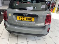 USED 2021 71 MINI COUNTRYMAN 1.5 10kWh Cooper SE Classic SUV 5dr Petrol Plug-in Hybrid Auto ALL4 Euro 6 (s/s) (222 ps) MOONWALK GREY / CARBON BLACK LEATHERETTE TRIM / ALL 4 / AUTOMATIC / PETROL HYBRID / &pound;2000 OF EXTRAS / 1 OWNER FROM NEW / TOUCHSCREEN APPLE CARPLAY & NAVIGATION / DAB / REAR PARKING SENSORS / 3 PIN PLUG CHARGER & POD CHARGER