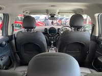 USED 2021 71 MINI COUNTRYMAN 1.5 10kWh Cooper SE Classic SUV 5dr Petrol Plug-in Hybrid Auto ALL4 Euro 6 (s/s) (222 ps) MOONWALK GREY / CARBON BLACK LEATHERETTE TRIM / ALL 4 / AUTOMATIC / PETROL HYBRID / &pound;2000 OF EXTRAS / 1 OWNER FROM NEW / TOUCHSCREEN APPLE CARPLAY & NAVIGATION / DAB / REAR PARKING SENSORS / 3 PIN PLUG CHARGER & POD CHARGER