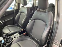 USED 2021 71 MINI COUNTRYMAN 1.5 10kWh Cooper SE Classic SUV 5dr Petrol Plug-in Hybrid Auto ALL4 Euro 6 (s/s) (222 ps) MOONWALK GREY / CARBON BLACK LEATHERETTE TRIM / ALL 4 / AUTOMATIC / PETROL HYBRID / &pound;2000 OF EXTRAS / 1 OWNER FROM NEW / TOUCHSCREEN APPLE CARPLAY & NAVIGATION / DAB / REAR PARKING SENSORS / 3 PIN PLUG CHARGER & POD CHARGER