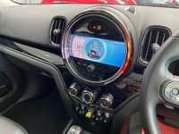 USED 2021 71 MINI COUNTRYMAN 1.5 10kWh Cooper SE Classic SUV 5dr Petrol Plug-in Hybrid Auto ALL4 Euro 6 (s/s) (222 ps) MOONWALK GREY / CARBON BLACK LEATHERETTE TRIM / ALL 4 / AUTOMATIC / PETROL HYBRID / &pound;2000 OF EXTRAS / 1 OWNER FROM NEW / TOUCHSCREEN APPLE CARPLAY & NAVIGATION / DAB / REAR PARKING SENSORS / 3 PIN PLUG CHARGER & POD CHARGER