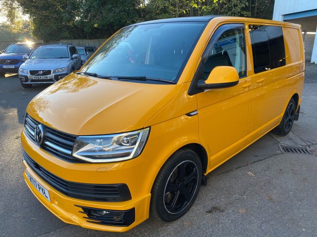 2017 17 Volkswagen Transporter 2.0 BiTDI T32 BlueMotion Tech Highline Kombi Double Cab 5dr Diesel DSG FWD SWB Euro 6 (s/s) (204 ps)
