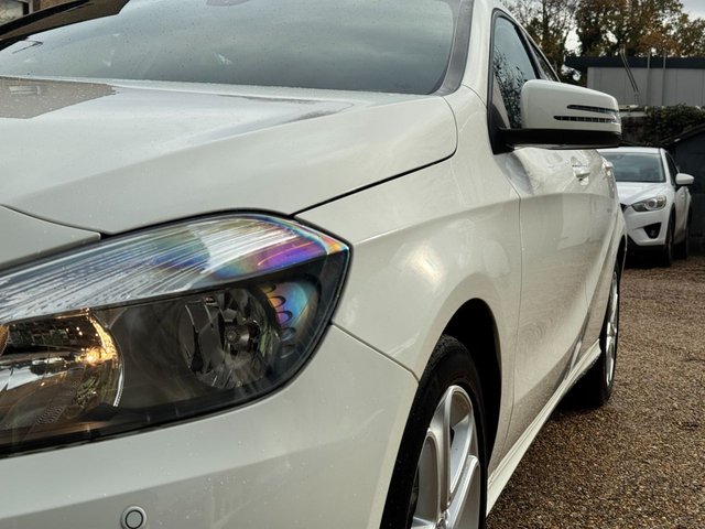 2015 MERCEDES-BENZ A-CLASS 1.5 A180 CDI Sport Hatchback 5dr Diesel 7G-DCT Euro 5 (s/s) (109 ps) - Photo 12