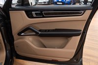 USED 2019 69 PORSCHE CAYENNE 4.0T V8 GPF Turbo 