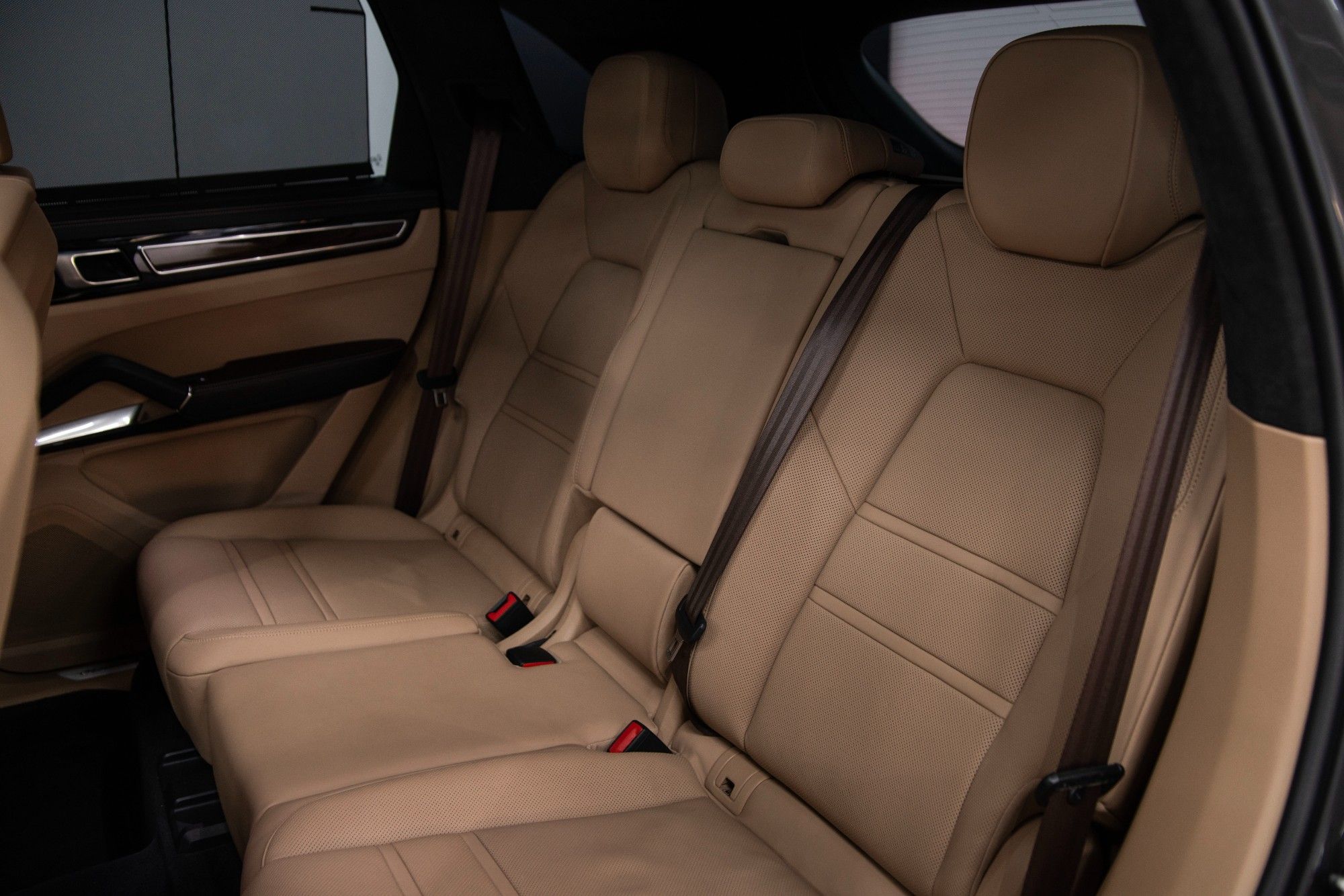 USED 2019 69 PORSCHE CAYENNE 4.0T V8 GPF Turbo 