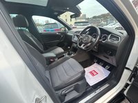 USED 2017 67 VOLKSWAGEN TIGUAN 2.0 TDI R-Line SUV 5dr Diesel Manual Euro 6 (s/s) (150 ps) ** FINANCE ME WITH ZERO DEPOSIT **